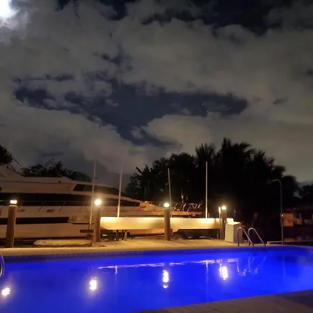 Waterfront Home With Heated Pool & Jacuzzi & Pool Table & Ping Pong Table & Bar By Hard Rock Casino Fort Lauderdale Esterno foto