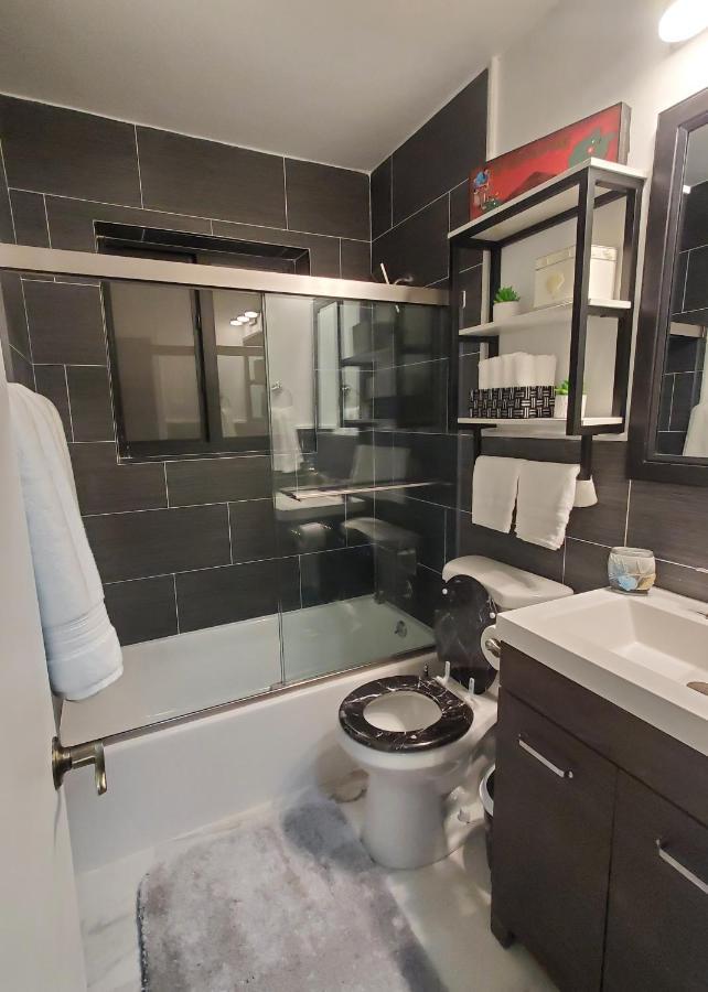 Waterfront With Heated Pool & Jacuzzi & Pool Table & Ping Pong Table & Bar By Hard Rock Casino Fort Lauderdale