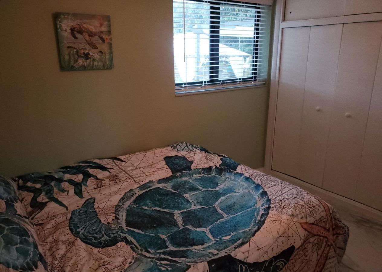 Holiday home Waterfront With Heated Pool & Jacuzzi & Pool Table & Ping Pong Table & Bar By Hard Rock Casino Fort Lauderdale